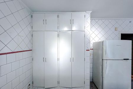 Casa à venda com 240m², 3 quartos e 3 vagasCozinha