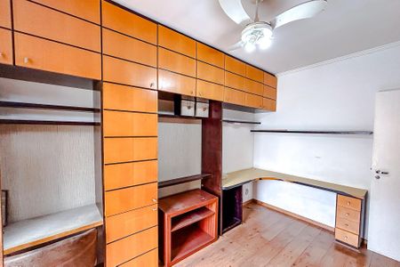 Casa à venda com 240m², 3 quartos e 3 vagasQuarto 2