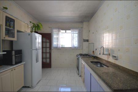 Apartamento para alugar com 134m², 3 quartos e 2 vagasCozinha