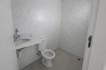 Casa à venda com 130m², 3 quartos e 3 vagas Casa à venda com 130m², 3 quartos e 3 vagasBanheiro da Suíte 3