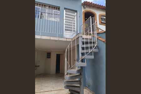 Casa à venda com 103m², 2 quartos e 1 vaga Casa à venda com 103m², 2 quartos e 1 vagaÁrea externa