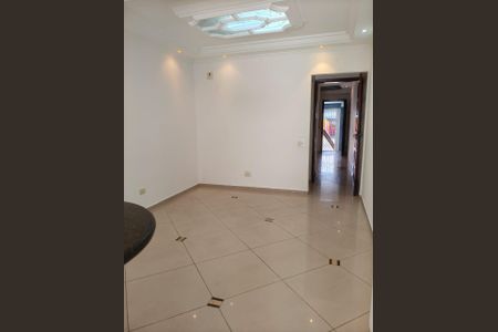 Sala de casa à venda com 2 quartos, 103m² em Vila Carmosina, São Paulo