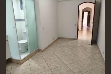 Casa à venda com 103m², 2 quartos e 1 vaga Casa à venda com 103m², 2 quartos e 1 vagaBanheiro