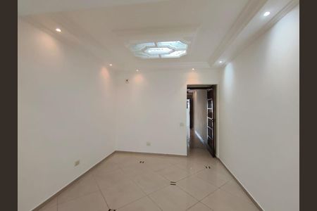Sala de casa à venda com 2 quartos, 103m² em Vila Carmosina, São Paulo