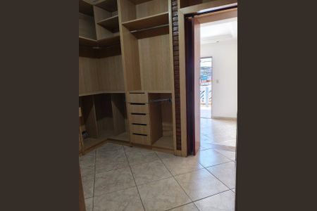 Quarto de casa à venda com 2 quartos, 103m² em Vila Carmosina, São Paulo