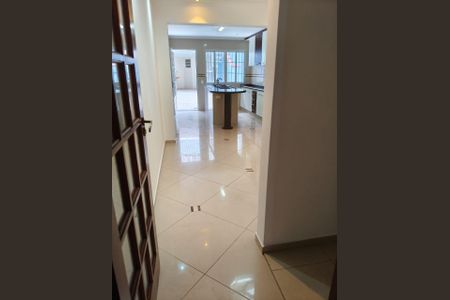 Casa à venda com 103m², 2 quartos e 1 vaga Casa à venda com 103m², 2 quartos e 1 vagaCozinha