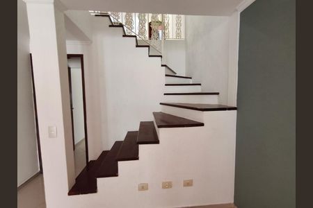 Sala de casa à venda com 2 quartos, 103m² em Vila Carmosina, São Paulo