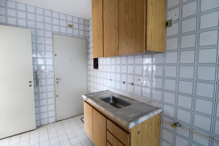 Apartamento para alugar com 120m², 2 quartos e 1 vaga Apartamento para alugar com 120m², 2 quartos e 1 vagaCozinha