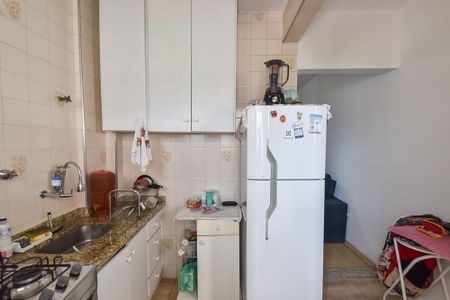 Cozinha de apartamento à venda com 1 quarto, 36m² em Aclimação, São Paulo