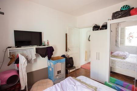 QUARTO de casa à venda com 1 quarto, 60m² em Chora Menino, São Paulo