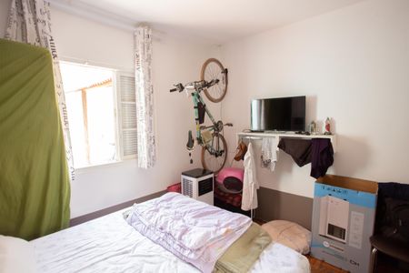 QUARTO de casa à venda com 1 quarto, 60m² em Chora Menino, São Paulo