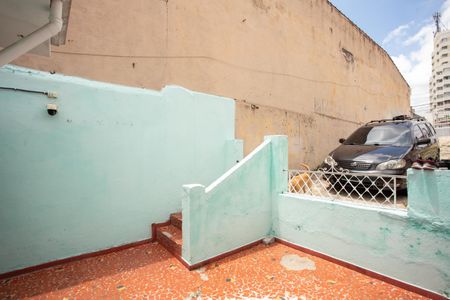 Casa à venda com 60m², 1 quarto e 8 vagas Casa à venda com 60m², 1 quarto e 8 vagasÁREA EXTERNA