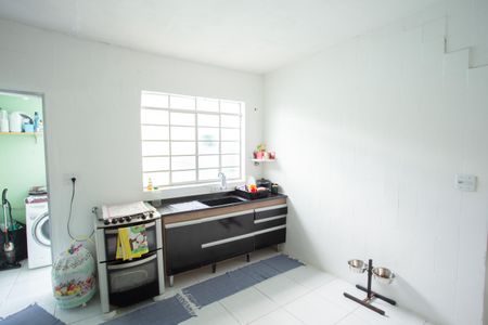 Casa à venda com 60m², 1 quarto e 8 vagas Casa à venda com 60m², 1 quarto e 8 vagasCOZINHA