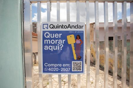 Casa à venda com 60m², 1 quarto e 8 vagas Casa à venda com 60m², 1 quarto e 8 vagasPLAQUINHA