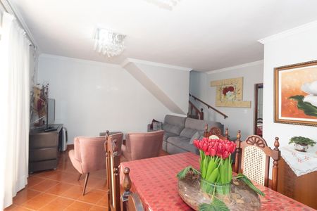 Sala  de casa à venda com 4 quartos, 180m² em Jardim Japao, São Paulo