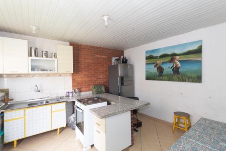 Casa à venda com 180m², 4 quartos e 2 vagasCozinha 