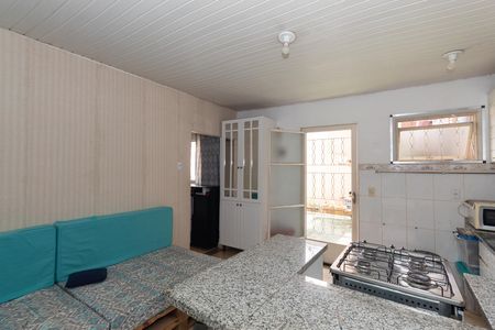 Casa à venda com 180m², 4 quartos e 2 vagasCozinha 