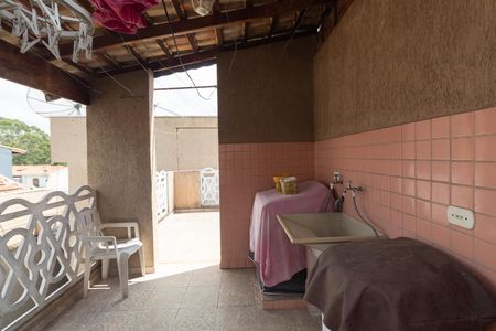 Casa à venda com 180m², 4 quartos e 2 vagasÁrea de Serviço