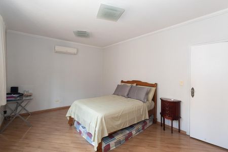 Casa à venda com 180m², 4 quartos e 2 vagasQuarto 2