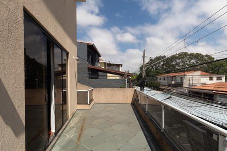 Varanda  de casa à venda com 4 quartos, 180m² em Jardim Japao, São Paulo