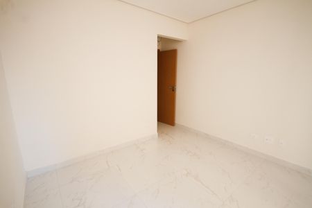 Apartamento para alugar com 70m², 2 quartos e 1 vaga