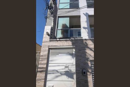 Apartamento para alugar com 34m², 2 quartos e sem vaga