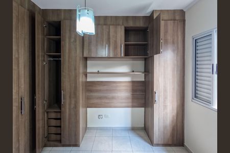 Casa para alugar com 79m², 2 quartos e 1 vaga