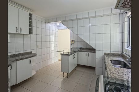 Casa para alugar com 79m², 2 quartos e 1 vaga