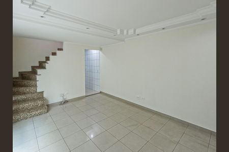 Casa para alugar com 79m², 2 quartos e 1 vaga