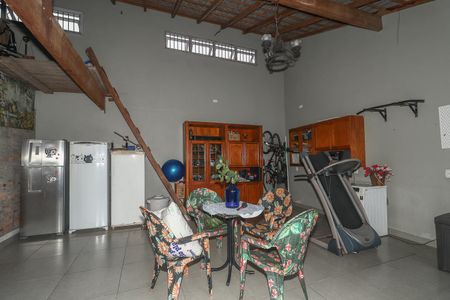 Casa à venda com 226m², 3 quartos e 3 vagasChurrasqueira Fundos
