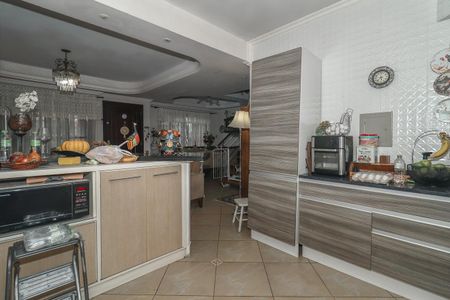 Casa à venda com 226m², 3 quartos e 3 vagasCozinha