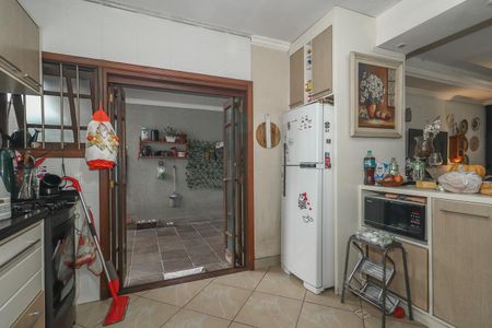 Casa à venda com 226m², 3 quartos e 3 vagasCozinha