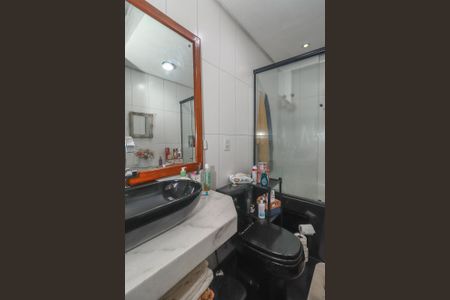 Casa à venda com 226m², 3 quartos e 3 vagasBanheiro da Suíte