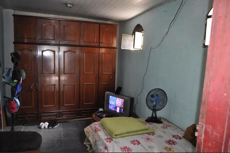 Casa à venda com 1 quarto, 90m² em Inhaúma, Rio de Janeiro