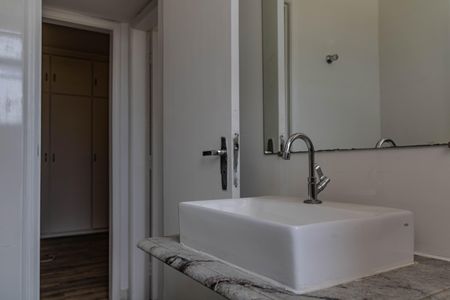 Apartamento para alugar com 115m², 3 quartos e 1 vaga