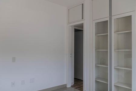 Apartamento para alugar com 115m², 3 quartos e 1 vaga