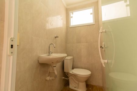 Casa para alugar com 189m², 4 quartos e 3 vagas Casa para alugar com 189m², 4 quartos e 3 vagasBanheiro de serviço