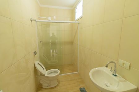 Casa para alugar com 189m², 4 quartos e 3 vagas Casa para alugar com 189m², 4 quartos e 3 vagasBanheiro da Suíte 1