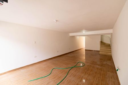 Casa para alugar com 189m², 4 quartos e 3 vagas Casa para alugar com 189m², 4 quartos e 3 vagasGaragem