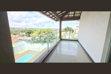 Casa de condomínio à venda com 500m², 4 quartos e 6 vagas