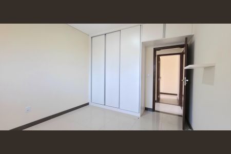 Casa de condomínio à venda com 500m², 4 quartos e 6 vagas