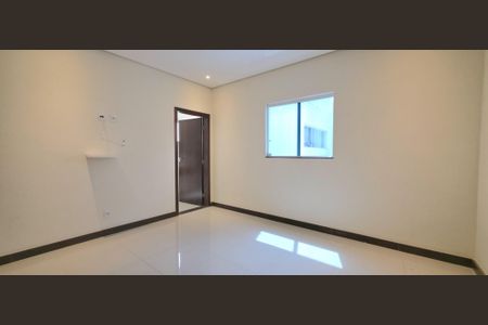 Casa de condomínio à venda com 500m², 4 quartos e 6 vagas