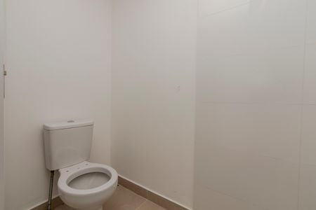 Banheiro de kitnet/studio à venda com 1 quarto, 22m² em Jardim das Acacias, São Paulo