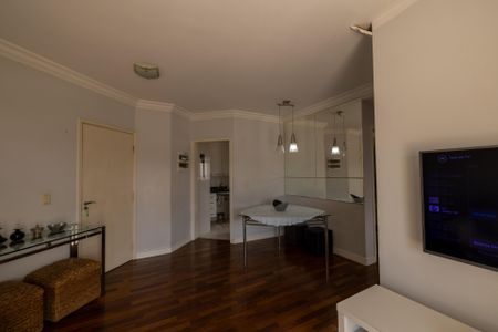 Apartamento à venda com 70m², 1 quarto e 2 vagas Apartamento à venda com 70m², 1 quarto e 2 vagasSala