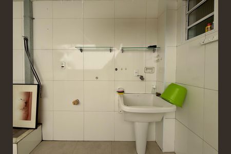 Casa à venda com 90m², 2 quartos e 1 vaga Casa à venda com 90m², 2 quartos e 1 vagaÁrea de Serviço