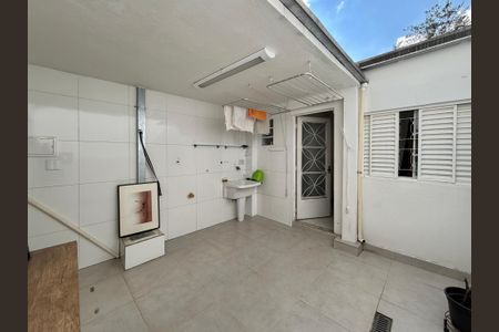 Casa à venda com 90m², 2 quartos e 1 vaga Casa à venda com 90m², 2 quartos e 1 vagaQuintal