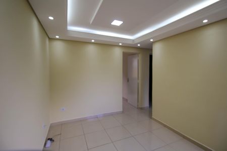Sala de apartamento para alugar com 2 quartos, 46m² em Jardim Santa Adelia, São Paulo