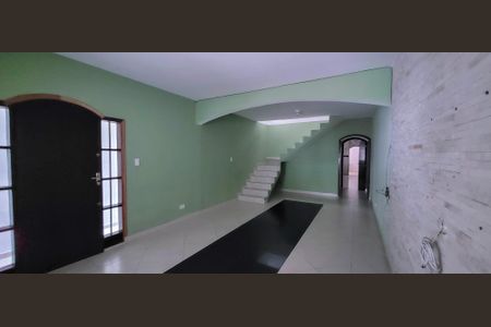 Casa para alugar com 3 quartos, 160m² em Residencial Rancho Grande, Itaquaquecetuba