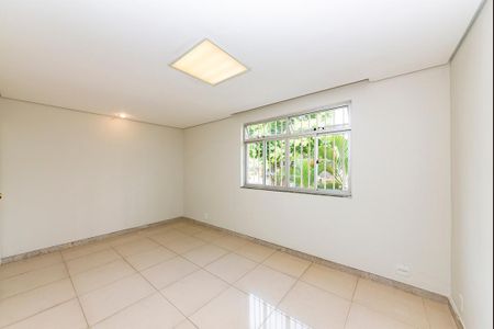 Sala 1 de apartamento para alugar com 3 quartos, 130m² em Gutierrez, Belo Horizonte