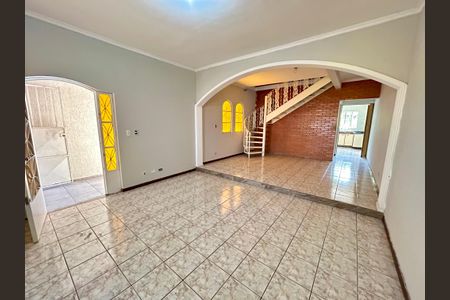 Sala de casa à venda com 3 quartos, 300m² em Jardim Vila Galvao, Guarulhos